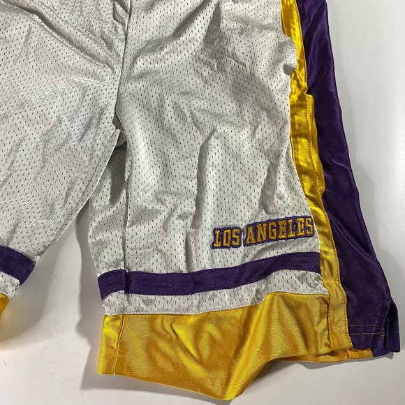 Vintage 90s Colosseum Athletics LA Lakers Basketball Shorts Men's S - Picture 3 of 8